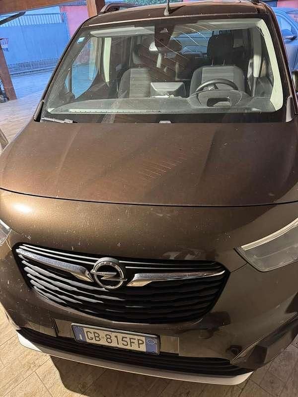 Marrone Usata 2020 Opel Combo Life Monovolume | 16.000 € (Ottimo prezzo) - Immagine 1/4