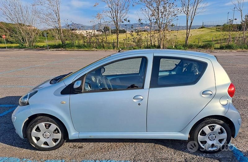 Usata Toyota Aygo 67 CV (49 kW) 2007 Utilitaria