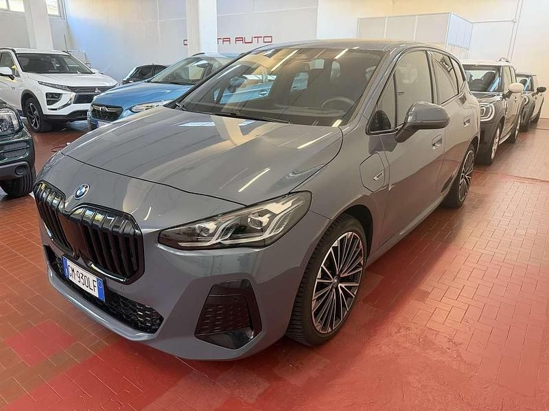 Grigio Usata 2022 BMW 225 Active Tourer M Sport Monovolume | 32.990 € (Molto cara) - Immagine 1/4