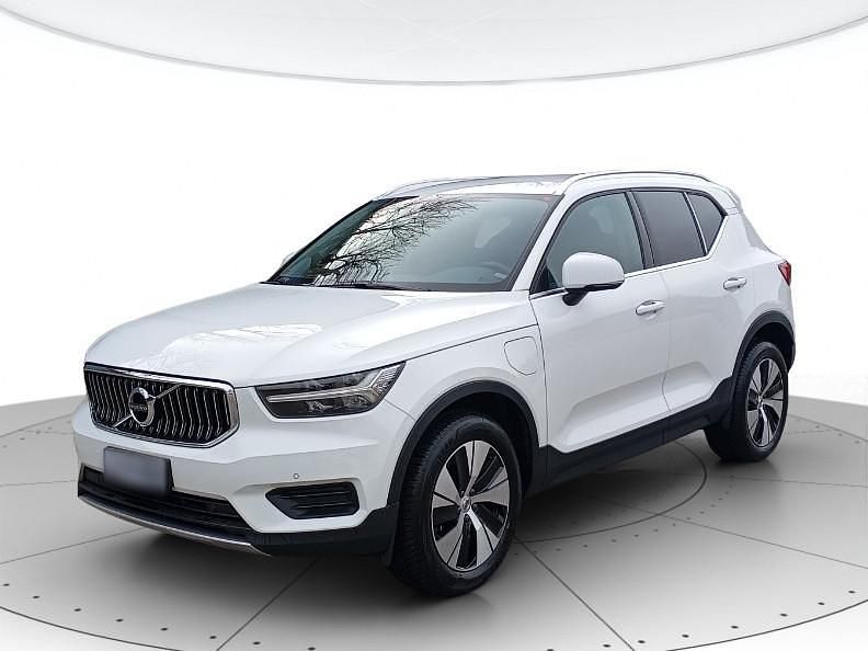 Usata Volvo XC40 Inscription 129 CV (94 kW) 2021 Bianco SUV