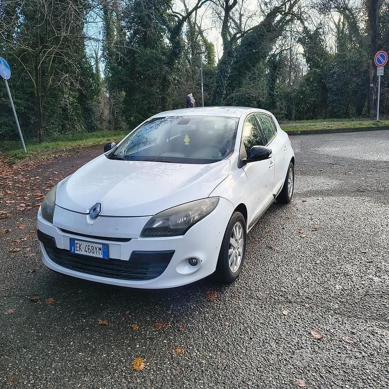Usata Renault Mégane 110 CV (80 kW) 2010 Bianco Berlina