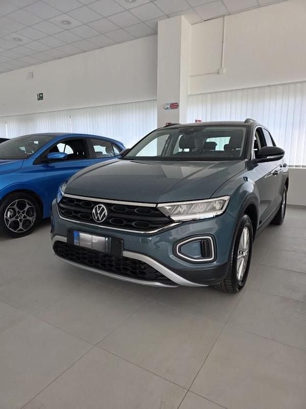 Usata VW T-Roc Life 2024 Verde SUV