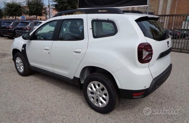 Usata Dacia Duster 101 CV (74 kW) 2022 Bianco SUV