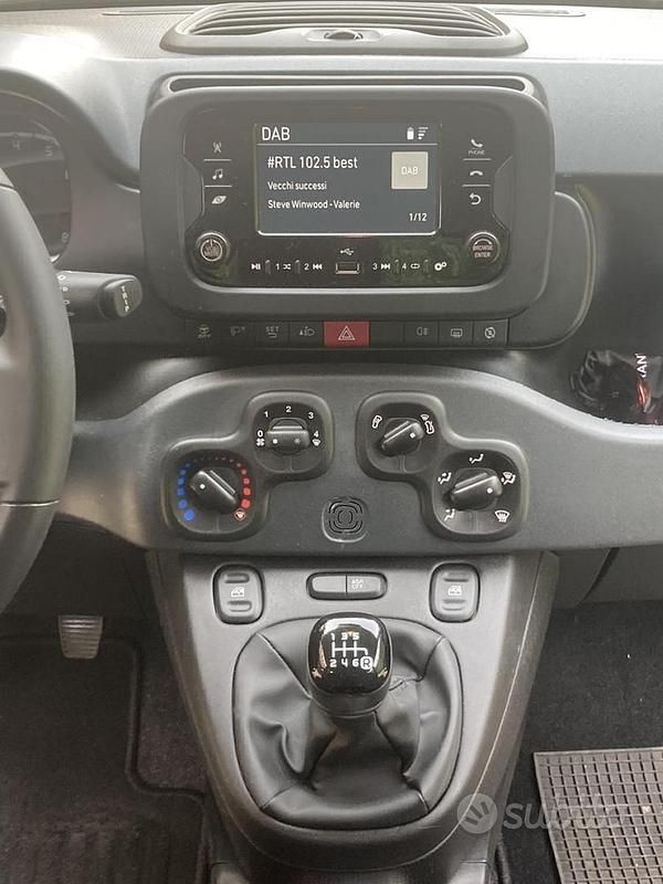 Usata Fiat Panda 70 CV (51 kW) 2024 Nero Utilitaria