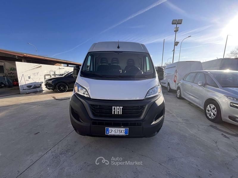 Usata Fiat Ducato 140 CV (102 kW) 2023 Bianco Furgone