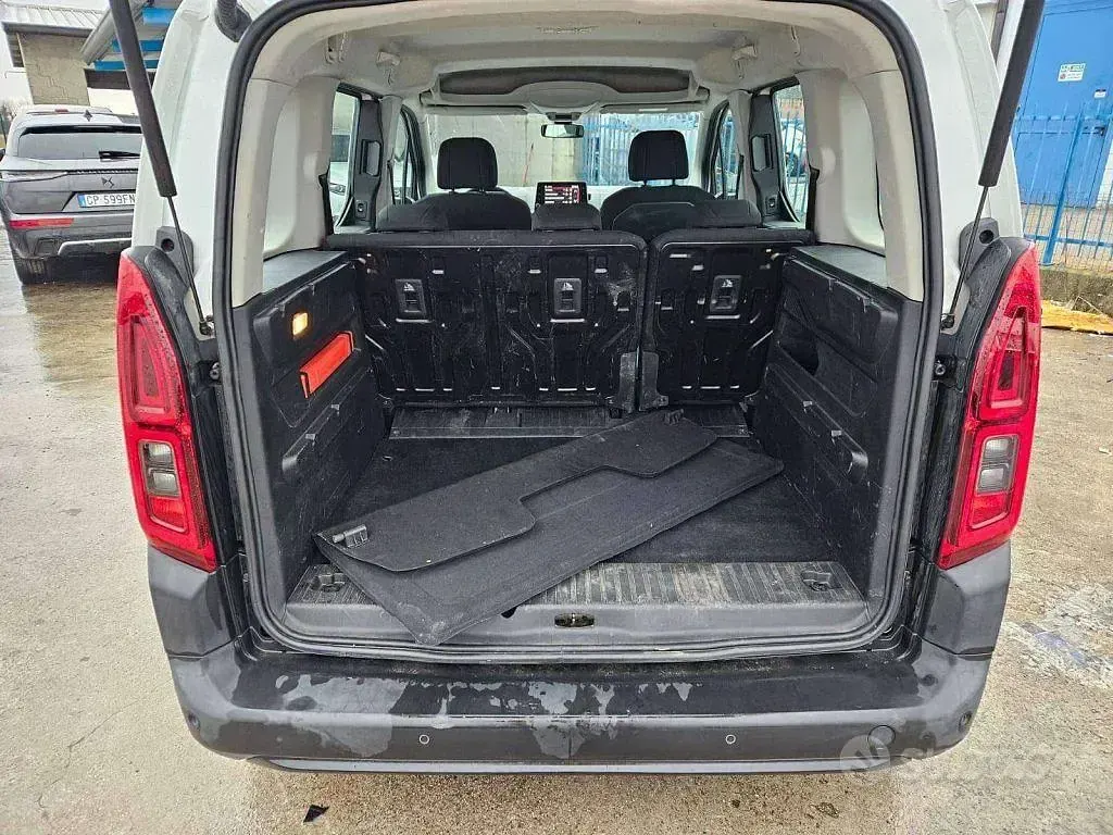 Usata Citroën Berlingo 102 CV (75 kW) 2020 Bianco Monovolume