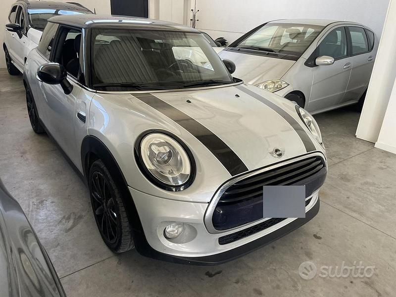 Usata Mini Cooper Coupé Hype 116 CV (85 kW) 2017 Grigio Coupé