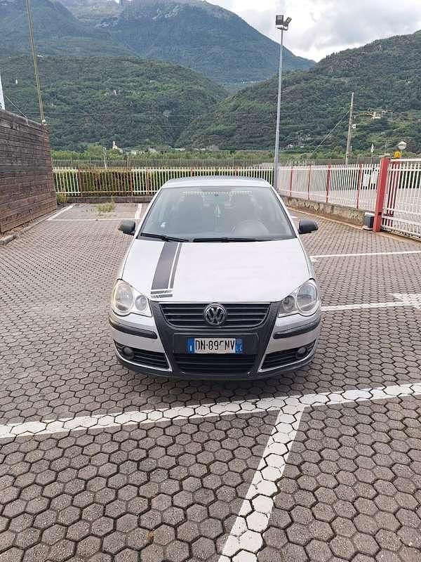 Usata VW Polo United 69 CV (50 kW) 2007 Grigio Berlina