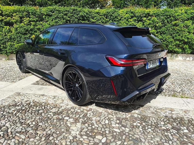 Usata BMW M5 585 CV (430 kW) 2025 Blu/azzurro Station wagon