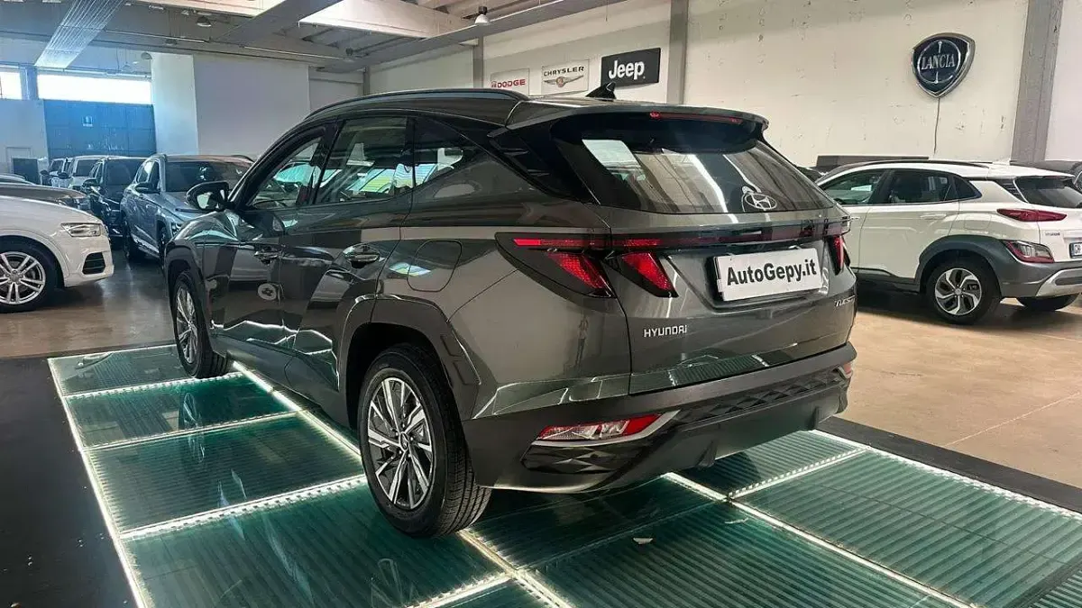 Usata Hyundai Tucson 150 CV (110 kW) 2022 Verde SUV