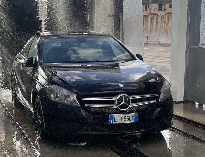 Usata Mercedes A180 109 CV (80 kW) 2014 Berlina