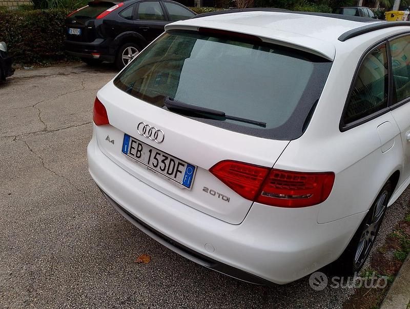Usata Audi A4 S-Line 140 CV (102 kW) 2011 Bianco Station wagon