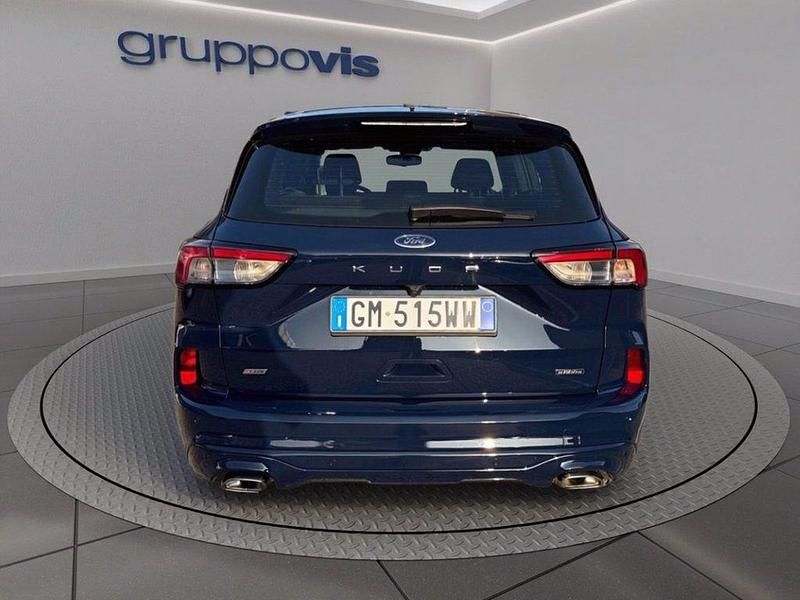 Usata Ford Kuga ST-Line 225 CV (165 kW) 2023 Blu blazer SUV
