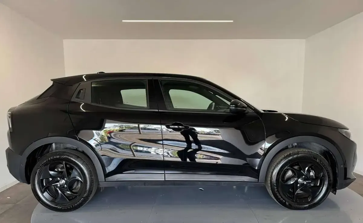 Usata Alfa Romeo GT Junior 136 CV (100 kW) 2024 Nero SUV