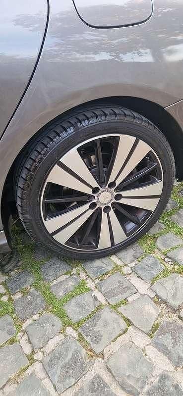 Usata Mercedes CLA180 Shooting Brake Business 109 CV (80 kW) 2016 Argento Station wagon