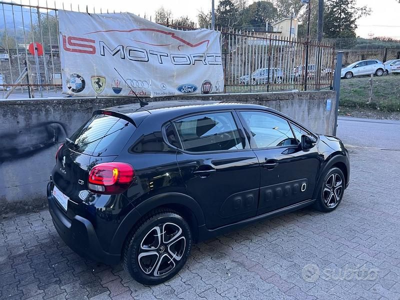 Usata Citroën C3 Shine 102 CV (75 kW) 2018 Nero Berlina