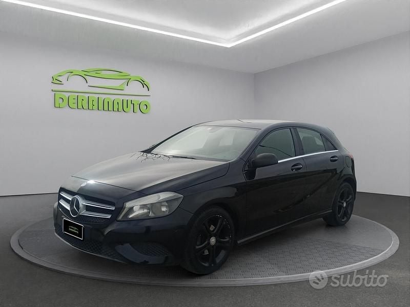 Usata Mercedes A180 Premium 108 CV (79 kW) 2014 Nero Berlina