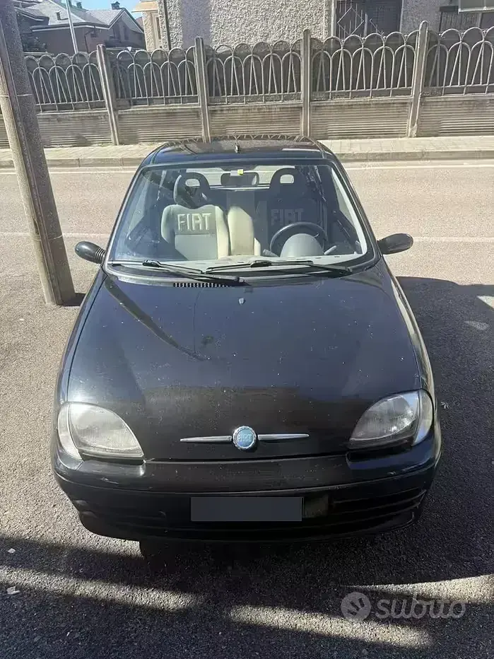 Usata Fiat 600 54 CV (39 kW) 2007 Viola Utilitaria