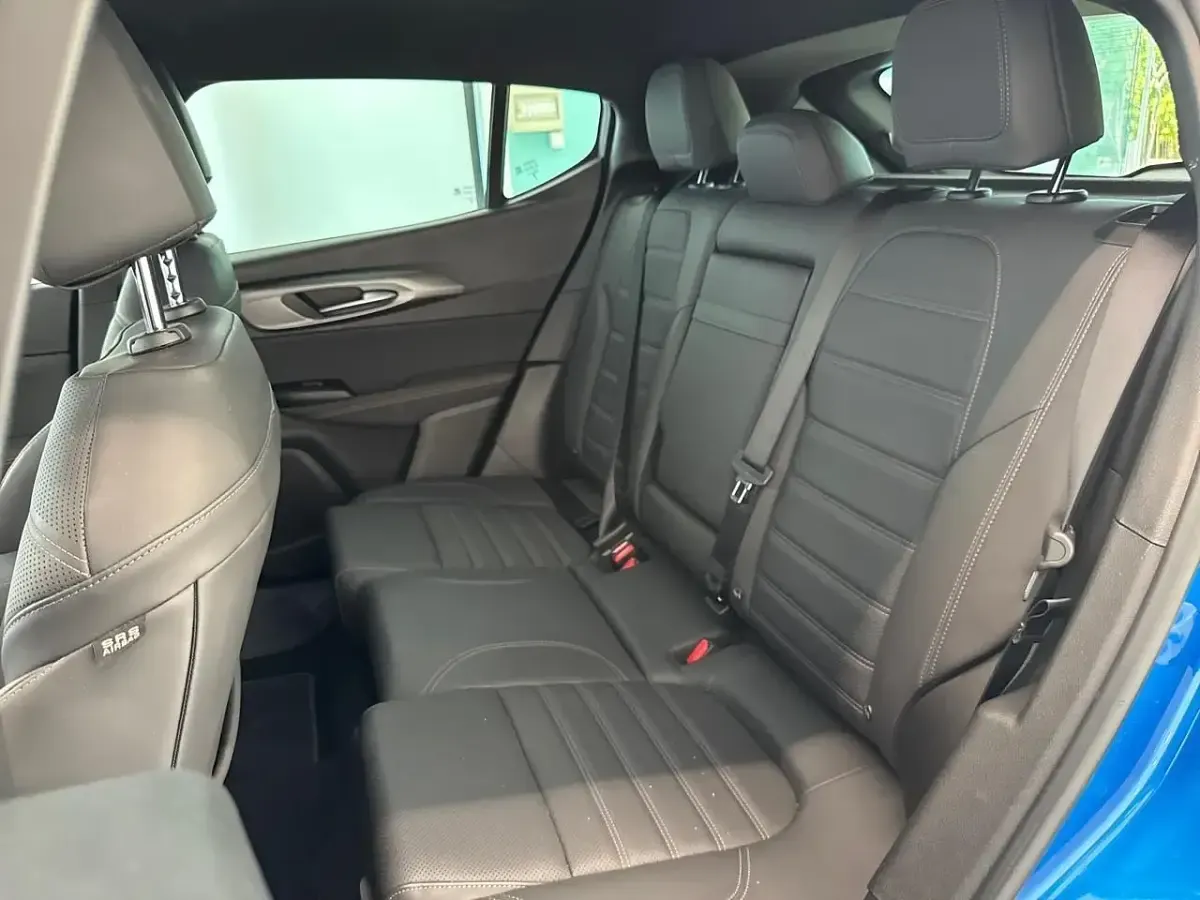 Usata Alfa Romeo Tonale Veloce 131 CV (96 kW) 2025 Blu/azzurro SUV