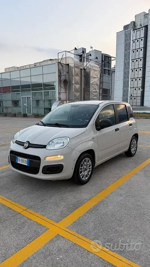 Usata Fiat Panda Lounge 69 CV (50 kW) 2016 Beige Utilitaria