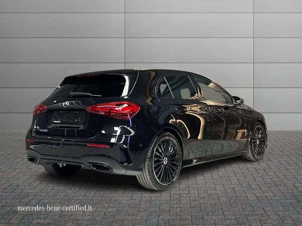 Usata Mercedes A200 Advanced 163 CV (119 kW) 2025 Nero cosmo Berlina