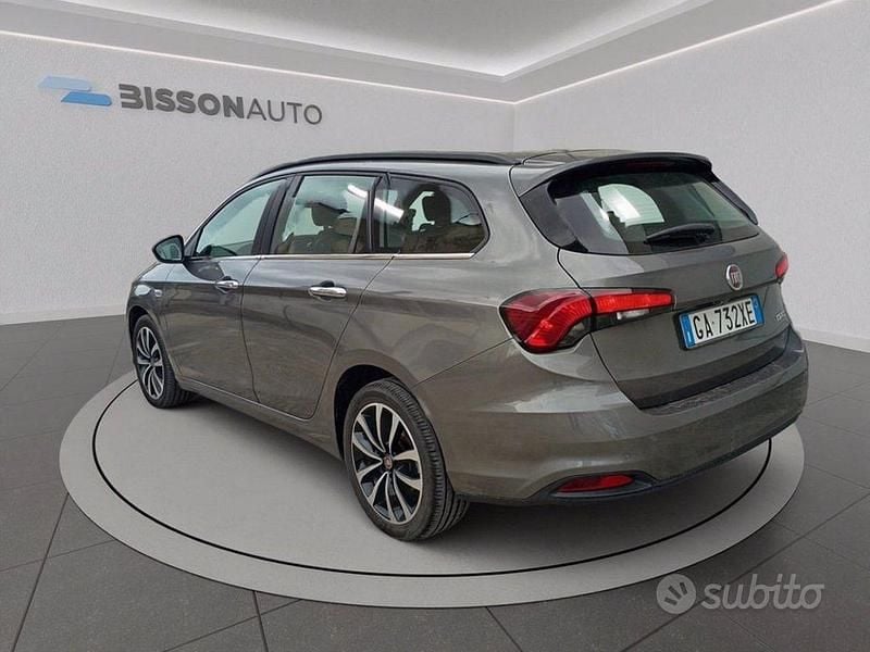 Usata Fiat Tipo Lounge 120 CV (88 kW) 2020 Grigio met. Station wagon