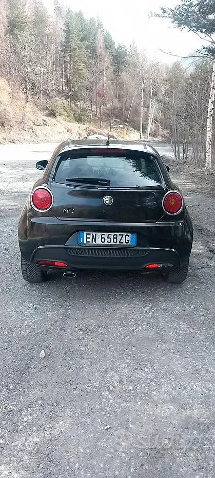Usata Alfa Romeo MiTo 120 CV (88 kW) 2012 Nero Utilitaria