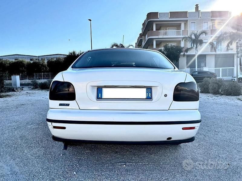 Usata Fiat Marea 103 CV (75 kW) 2000 Bianco Berlina