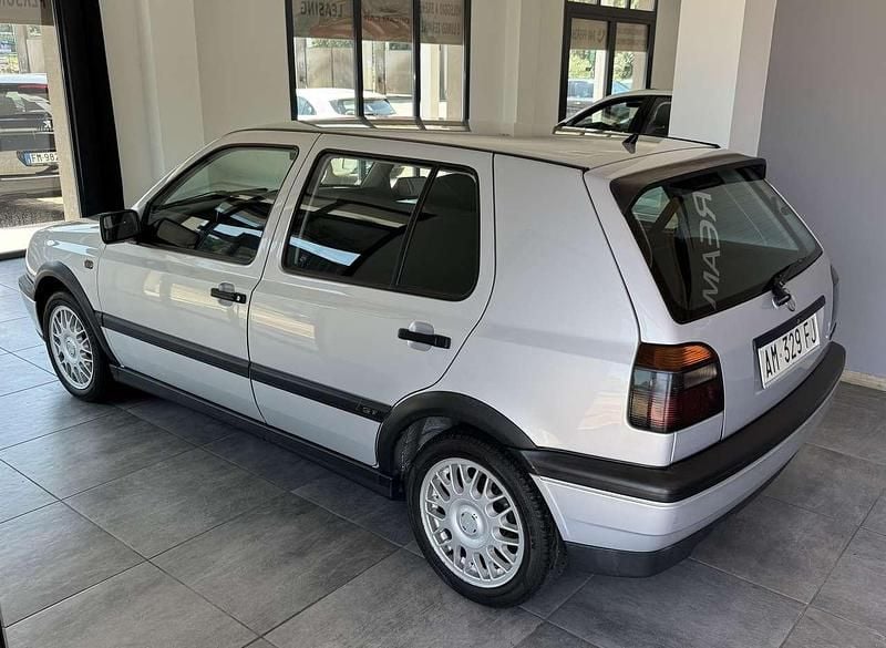 Usata VW Golf III GT 101 CV (74 kW) 1997 Other Berlina