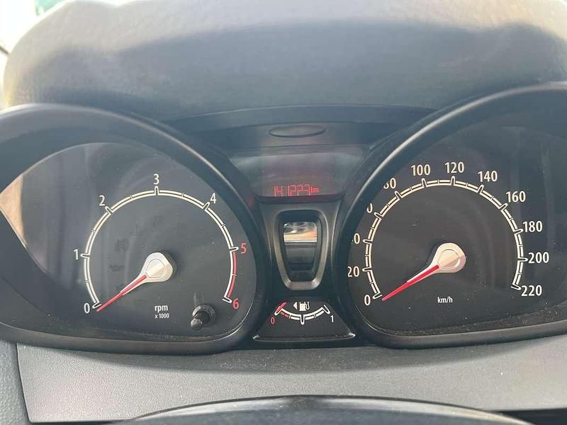 Usata Ford Fiesta Titanium 68 CV (50 kW) 2009 Utilitaria
