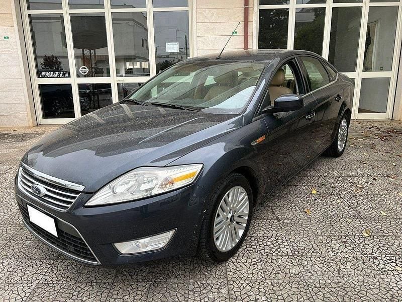 Usata Ford Mondeo Ghia 140 CV (102 kW) 2008 Antracite Berlina