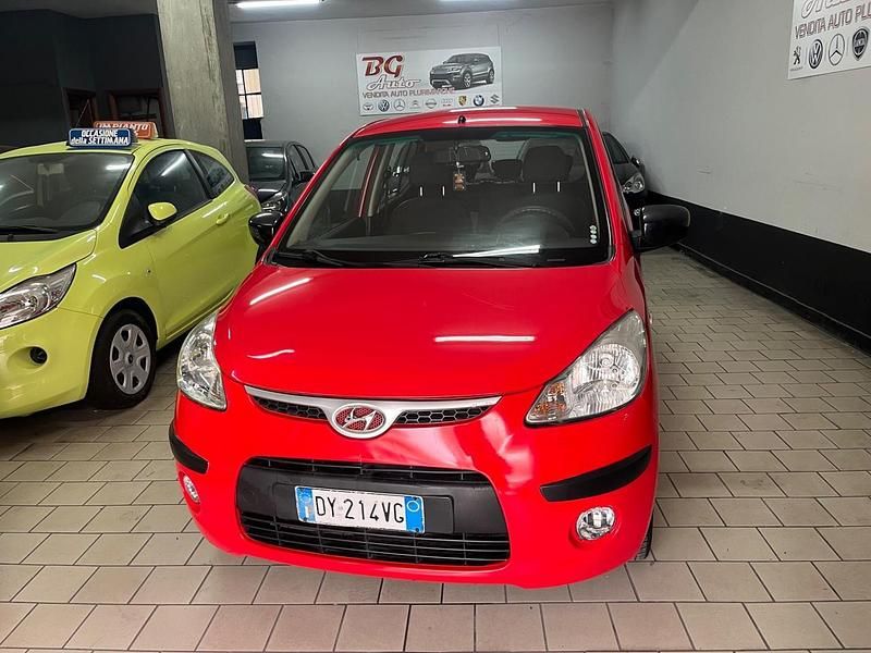 Usata Hyundai i10 Style 63 CV (46 kW) 2009 Rosso Utilitaria