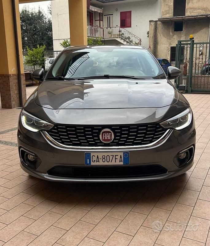 Usata Fiat Tipo S 95 CV (69 kW) 2020 Grigio Berlina