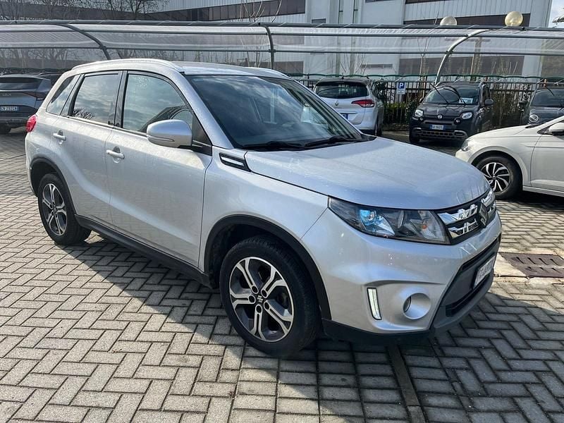 Usata Suzuki Vitara 120 CV (88 kW) 2017 Grigio SUV