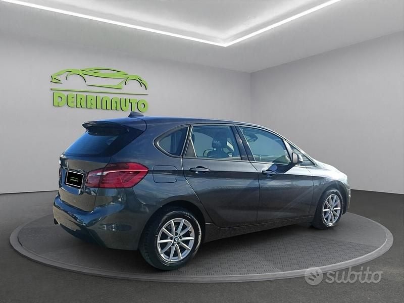 Grigio Usata 2018 BMW 216 Active Tourer Monovolume | 8999 € (Super prezzo) - Immagine 1/4