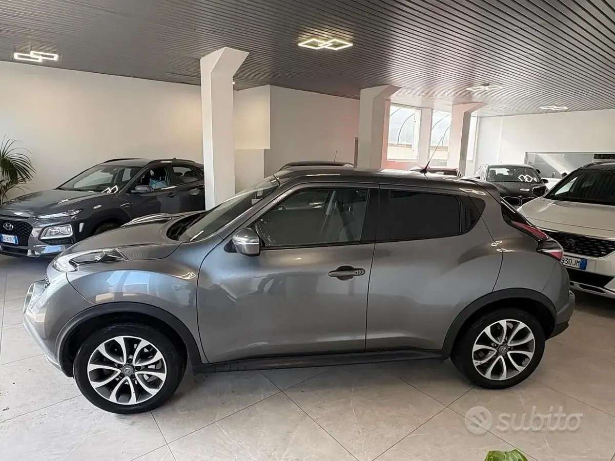Usata Nissan Juke Tekna 190 CV (139 kW) 2017 Grigio SUV