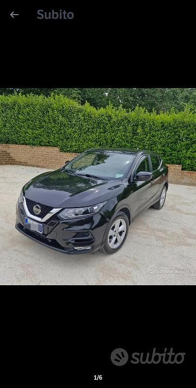 Nero Usata 2019 Nissan Qashqai SUV | 11.999 € - Immagine 1/4