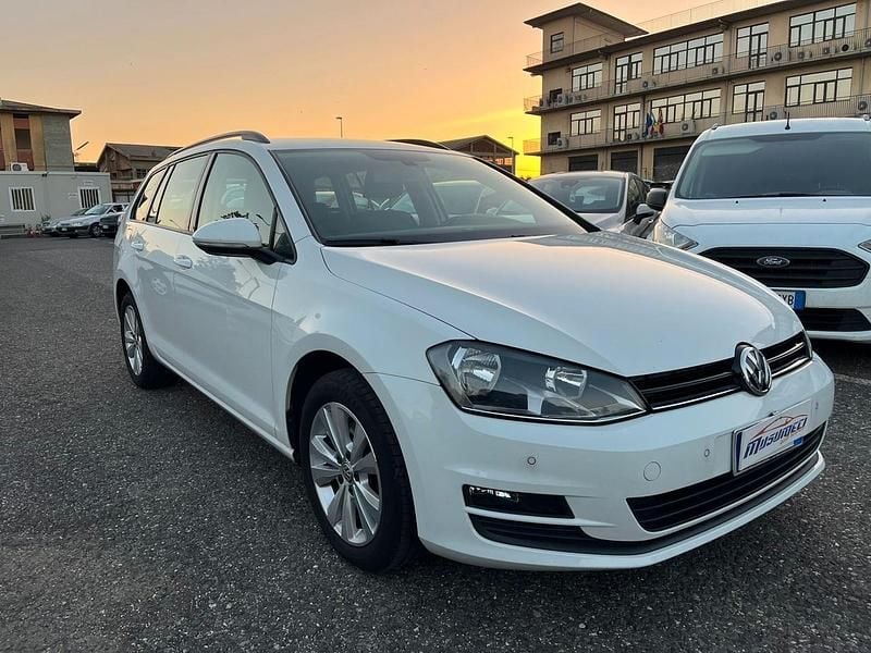 Usata VW Golf VII Business 150 CV (110 kW) 2017 Bianco Station wagon
