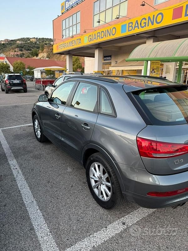 Usata Audi Q3 150 CV (110 kW) 2012 Grigio SUV