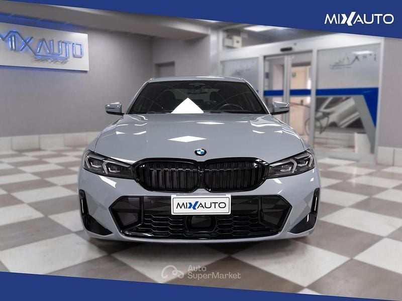 Usata BMW ActiveHybrid 3 M Sport 190 CV (139 kW) 2025 Argento Berlina