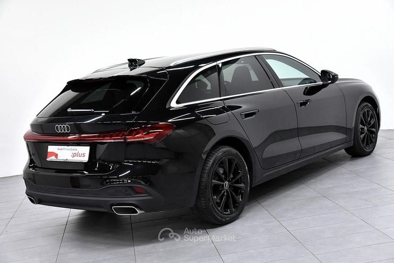Usata Audi A5 Business 150 CV (110 kW) 2025 Nero mythos metallizzato Station wagon