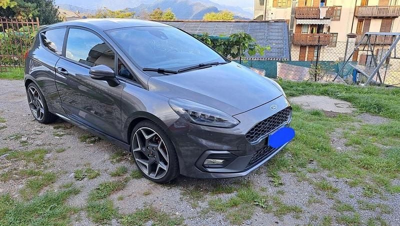 Usata Ford Fiesta Performance Edition 205 CV (150 kW) 2021 Utilitaria