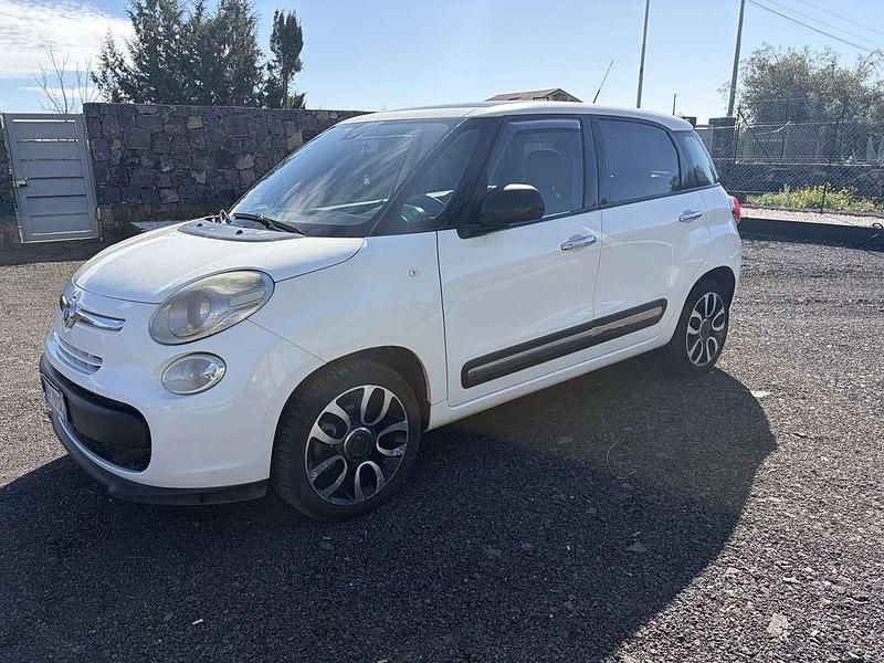 Usata Fiat 500L Pop Star 85 CV (62 kW) 2013 Bianco Monovolume