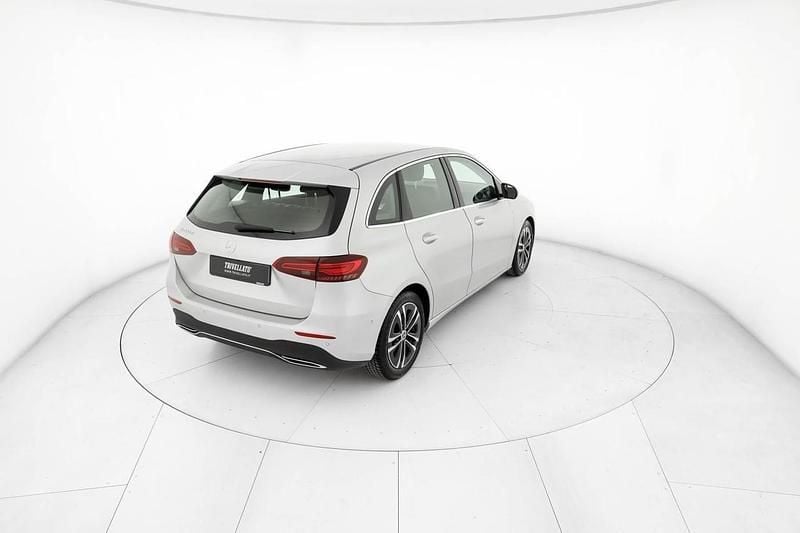 Usata Mercedes B200 Advanced Plus 150 CV (110 kW) 2023 Argento Utilitaria