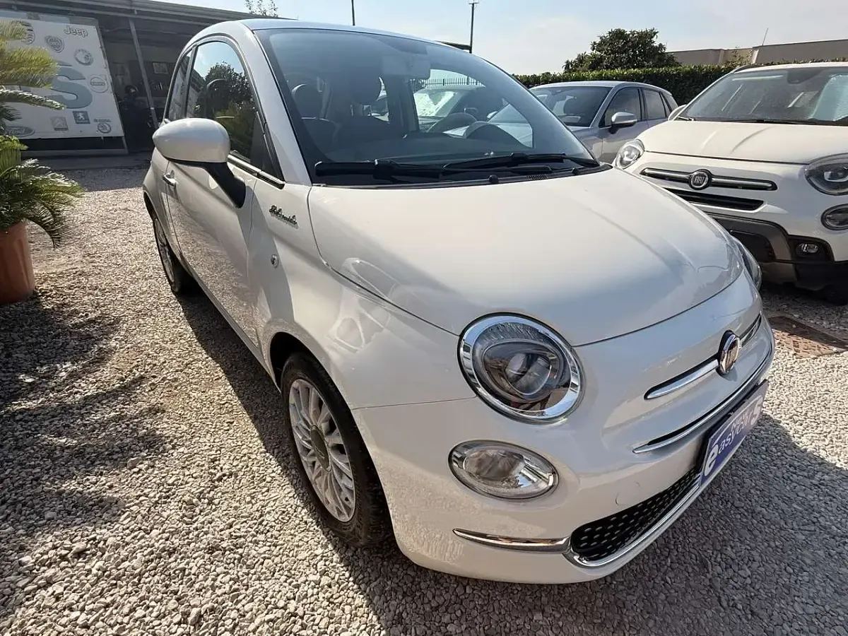 Usata Fiat 500 Dolcevita 69 CV (50 kW) 2022 Nero Utilitaria