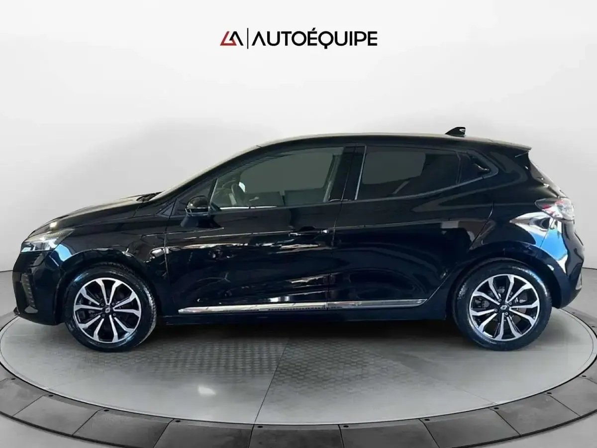 Usata Renault Clio V Techno 91 CV (66 kW) 2025 Nero Berlina