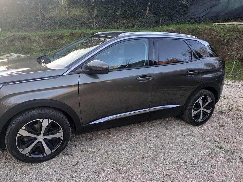 Usata Peugeot 3008 Business-Line 131 CV (96 kW) 2019 SUV