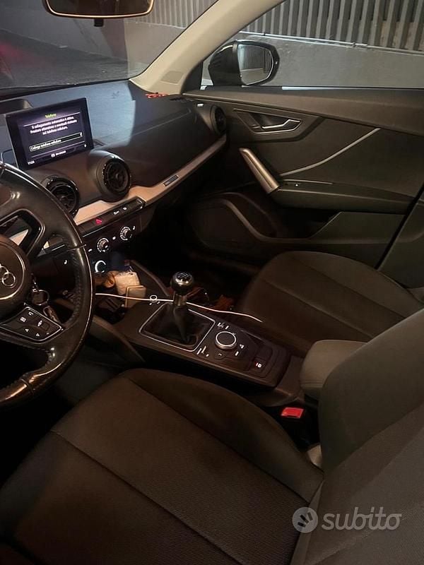 Usata Audi Q2 116 CV (85 kW) 2018 Nero SUV