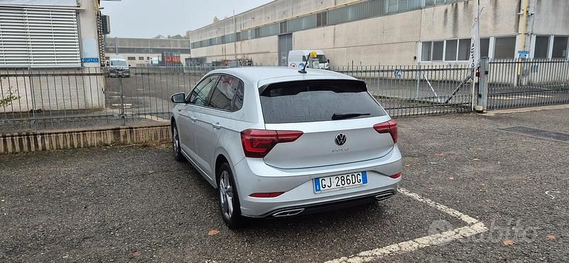 Usata VW Polo R-line 2021 Grigio Berlina