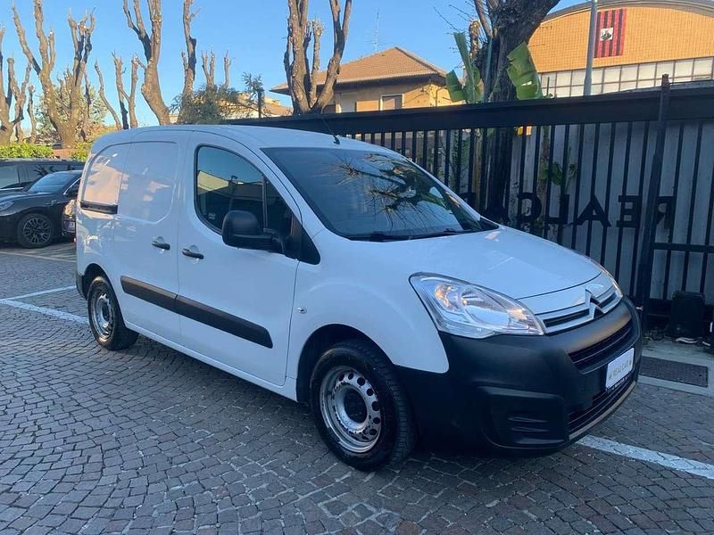 Usata Citroën Berlingo 101 CV (74 kW) 2016 Bianco Monovolume